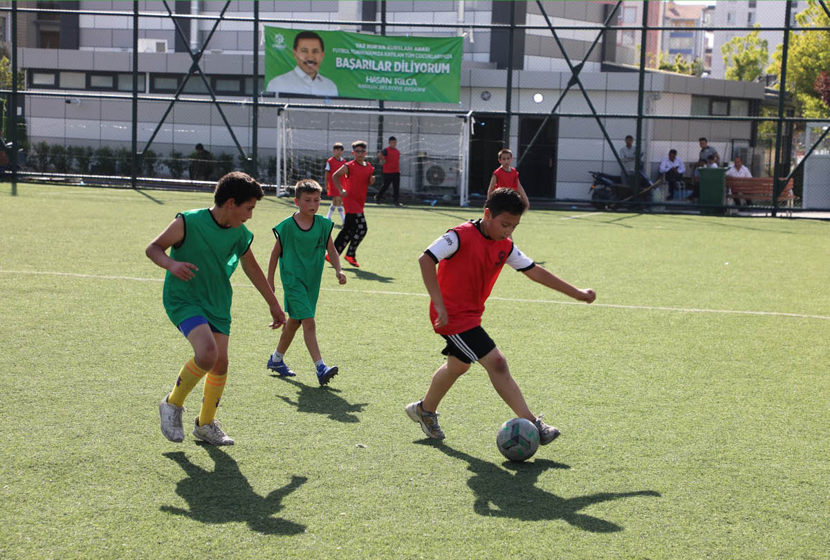 Turnuvalar İle Sporu Tabana Yayıyoruz