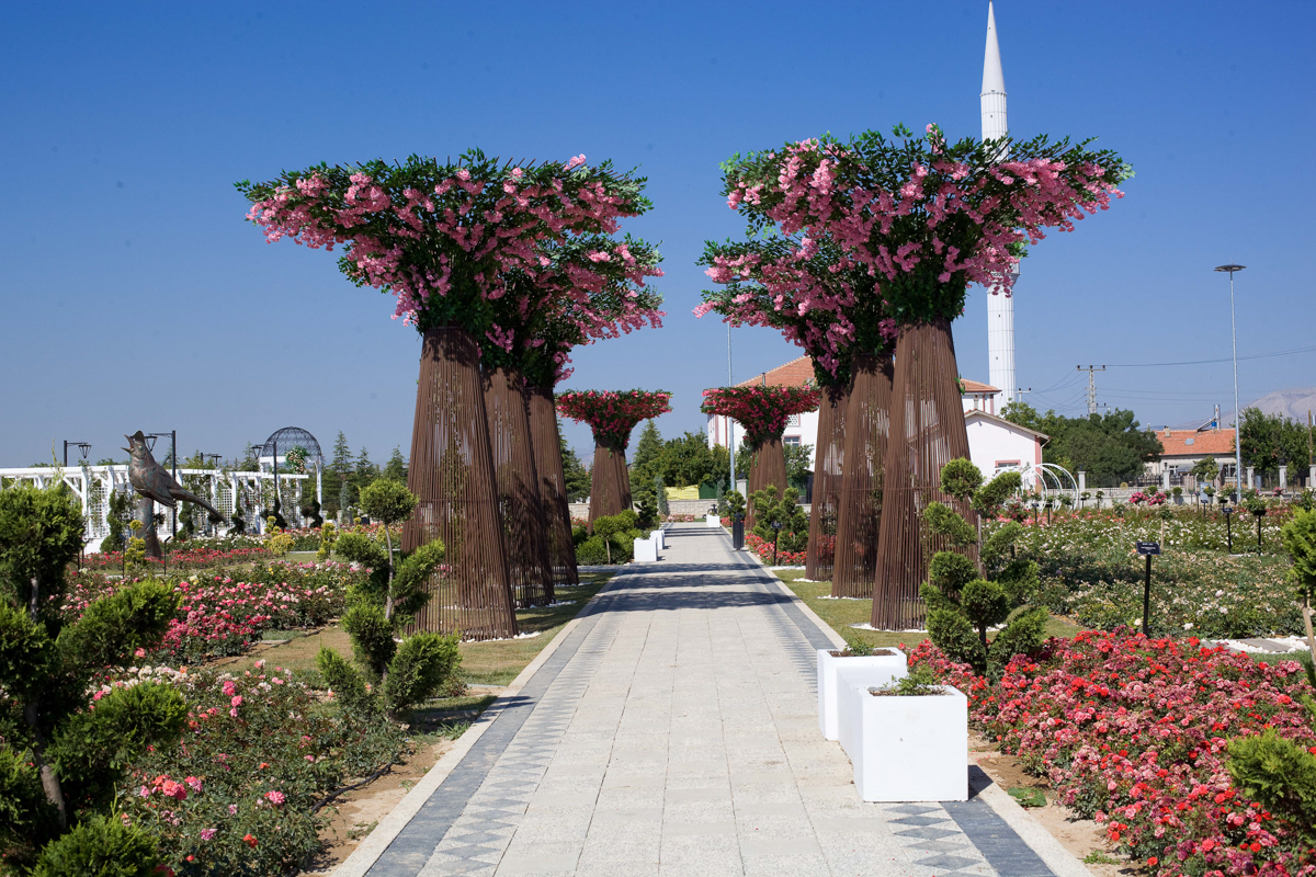 Karatay Mevlana Gül Parkı