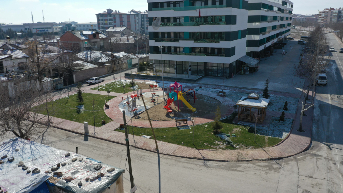 Eser Sokak Park