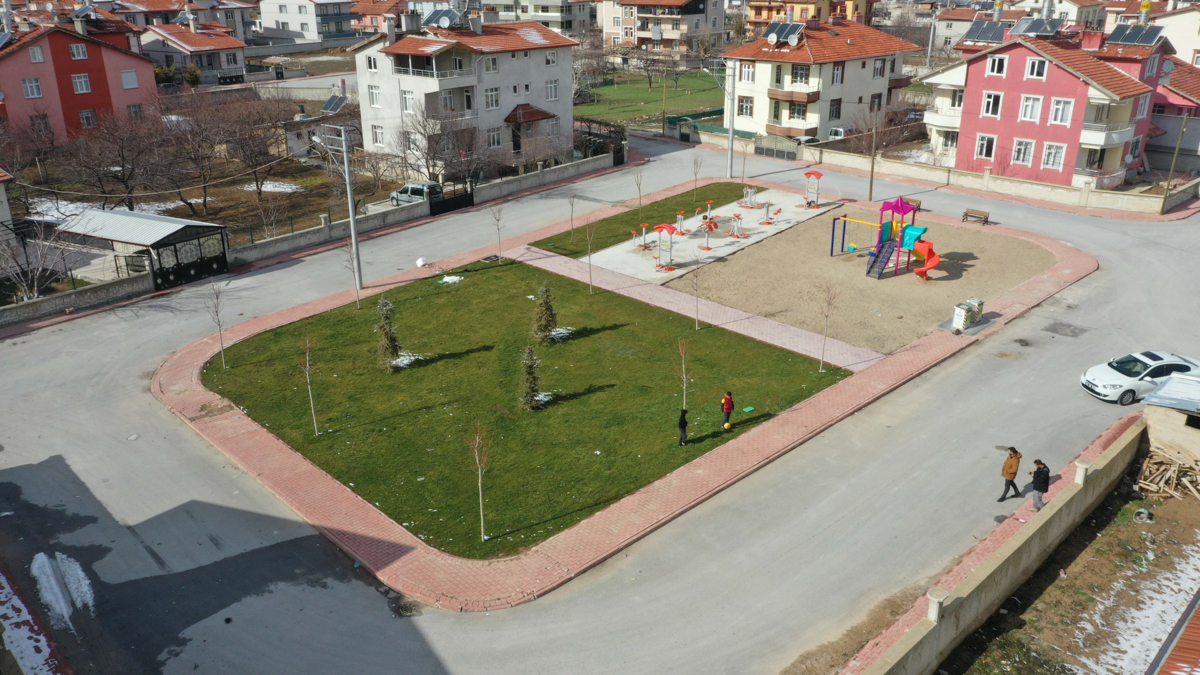 Küçükgül Sokak Park